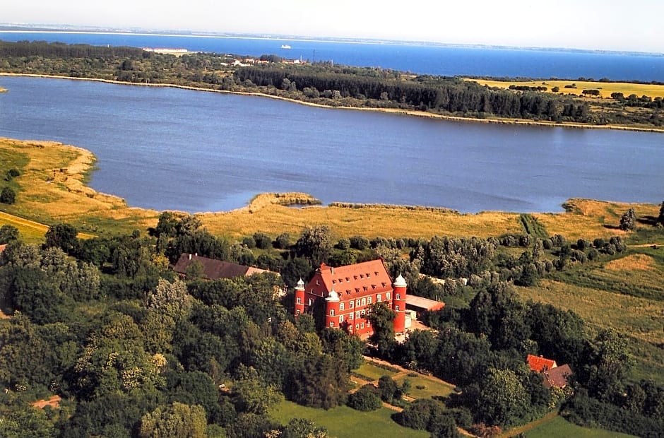 Photo 1 of 41 of Hotel Schloss Spyker