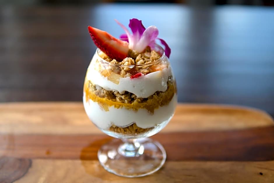 Grand Naniloa Hotel Hilo - a DoubleTree by Hilton