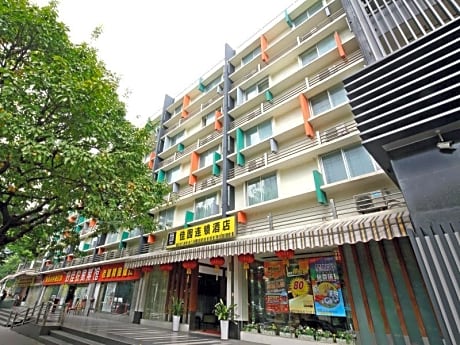 4th Zhongshan Road Garden Inn