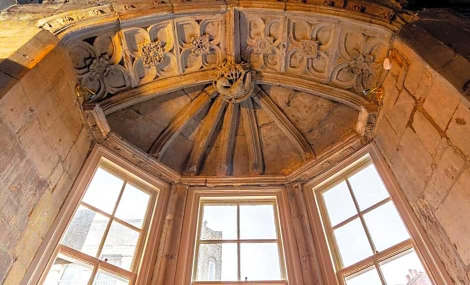 Angel and Royal Hotel