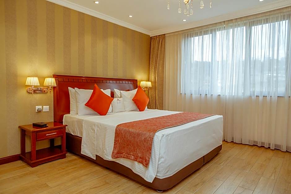 Sarova Woodlands Hotel and Spa