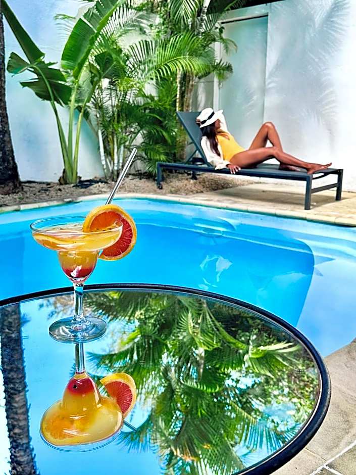Sous le Badamier Quiet Boutique Hotel with Pool near Grand Baie