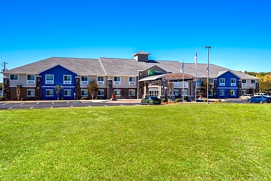 Holiday Inn Express Monticello By IHG