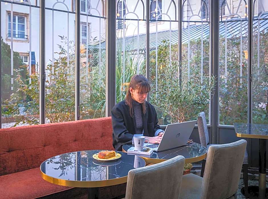 Hôtel Littéraire Stendhal et Spa