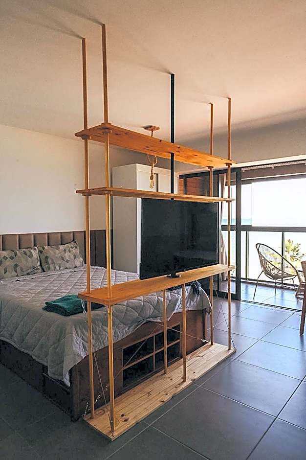 Loft beira-mar com frente e vista para o mar