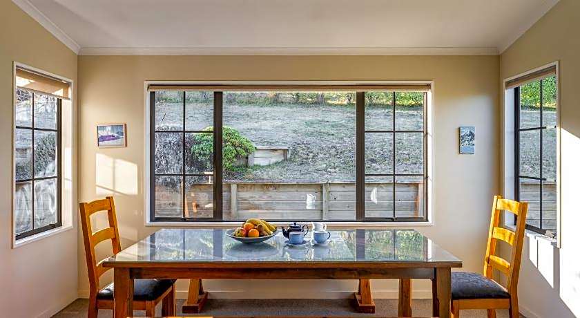 Criffel Peak View Bed and Breakfast