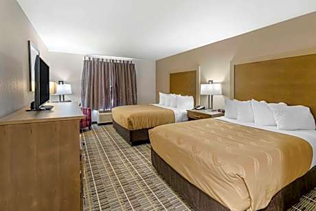 Queen Room with Two Queen Beds - Non-Smoking