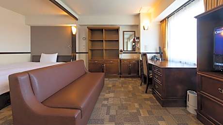 Luxury Single Room - Non-Smoking