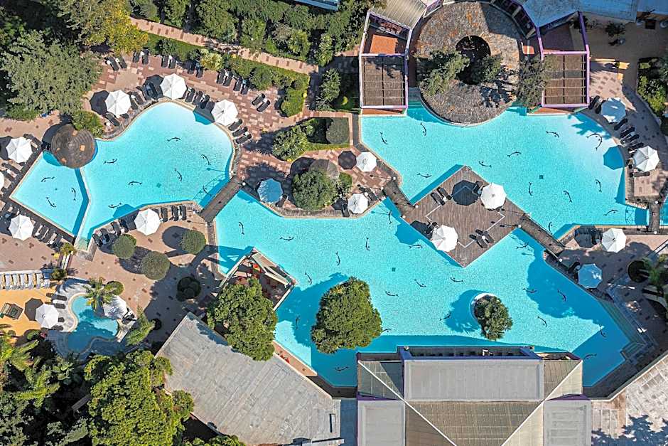 Dionysos Hotel