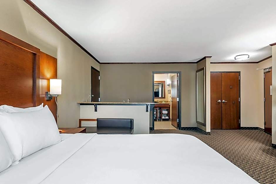 Comfort Suites Manhattan