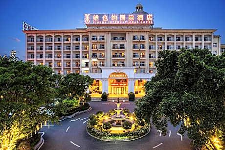 Vienna International Hotel Ganzhou Longnan Yingbin Avenue