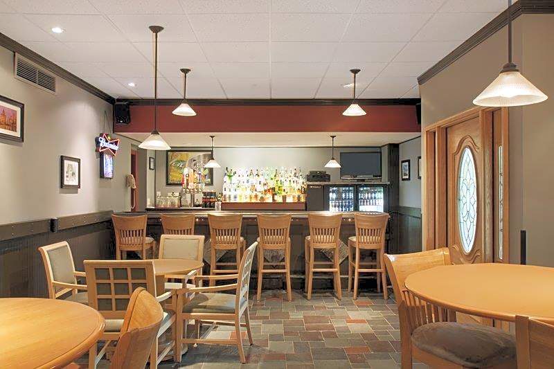 SureStay Plus by Best Western Syracuse Airport Htl