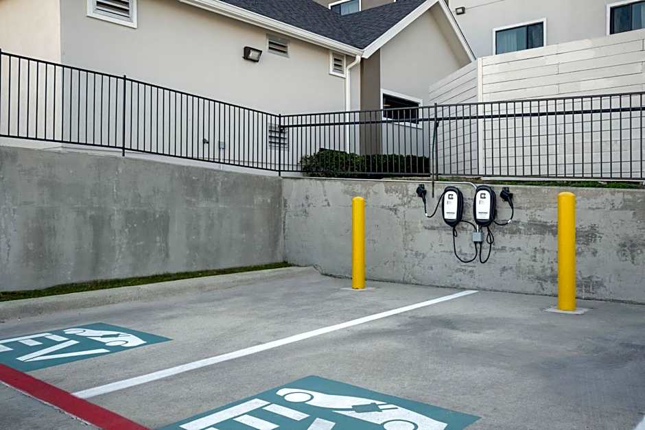 TownePlace Suites by Marriott Dallas DeSoto