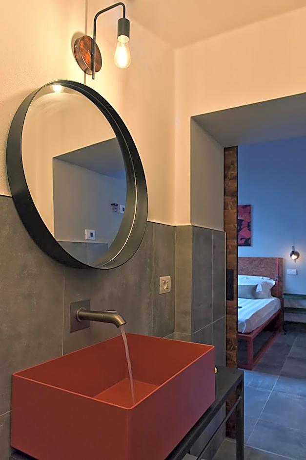 GARAGE47 Storica Officina Meccanica LOFT B&B iN PIENZA