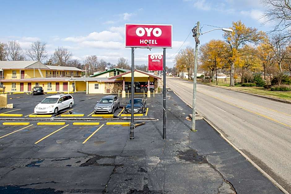 OYO Hotel Blytheville AR I-55