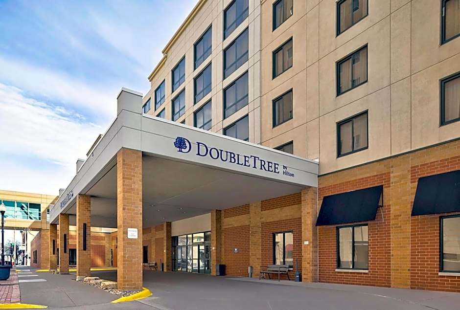 DoubleTree by Hilton Davenport