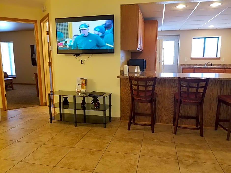 Amber's Inn and Suites