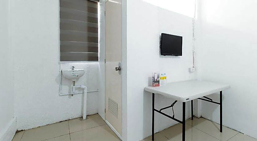 RedDoorz Shukran Rentals OPC Pampanga 