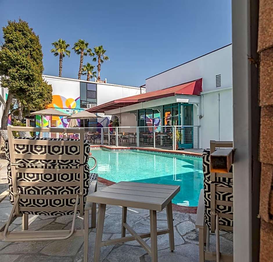 Park Plaza Lodge