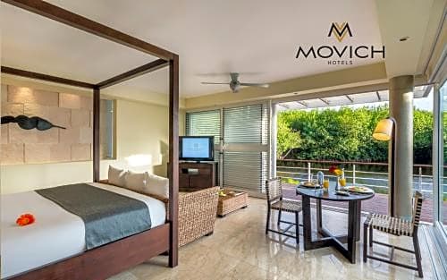 Movich Club at Blue Diamond Luxury Boutique Hotel