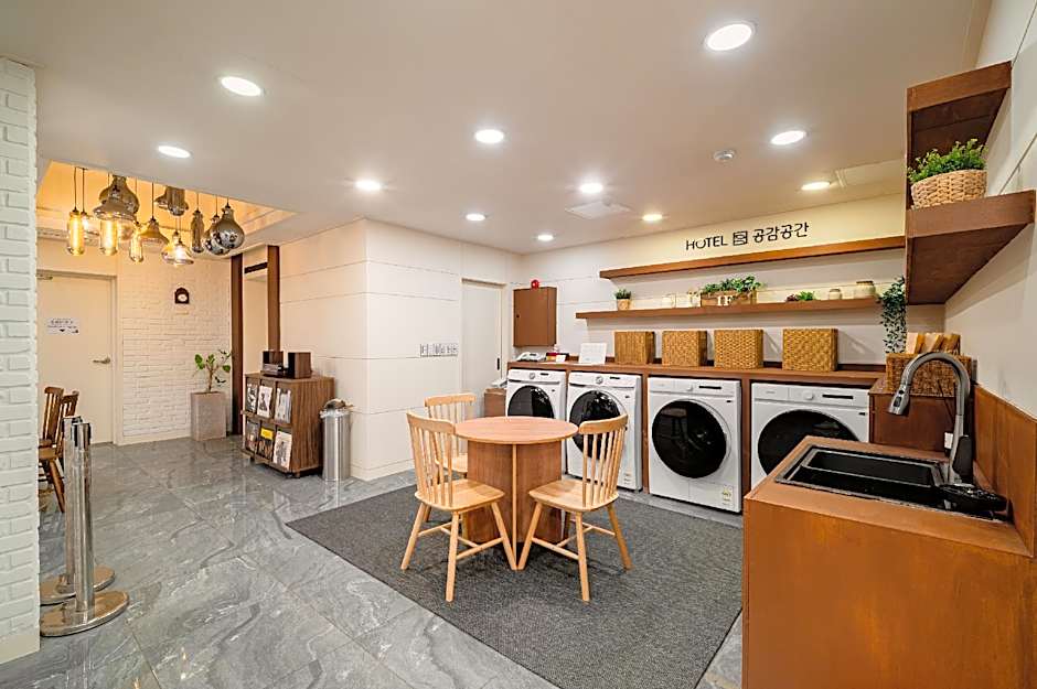 B. Cent Hotel Busan Station