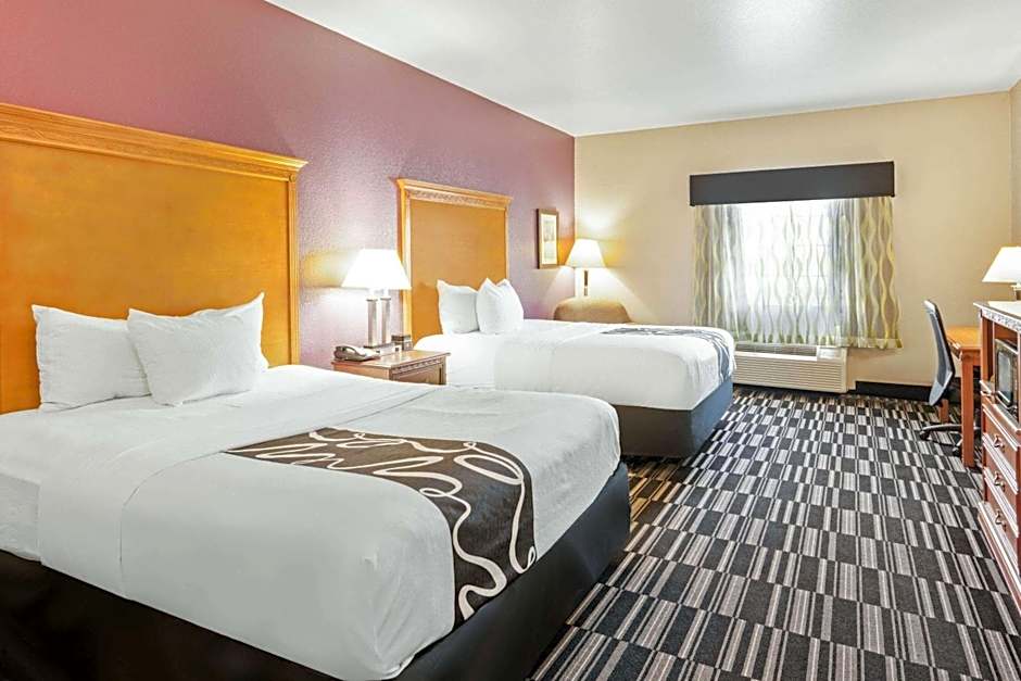 La Quinta Inn & Suites by Wyndham Ada