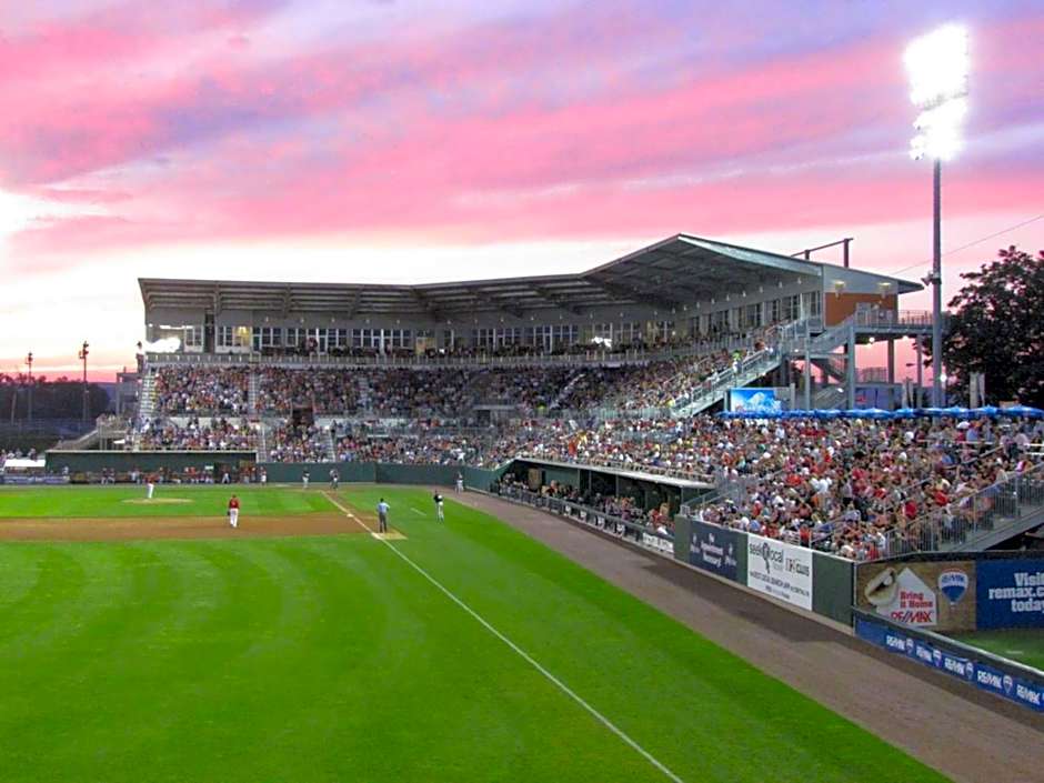 Holiday Inn Express & Suites Harrisburg S - New Cumberland By IHG