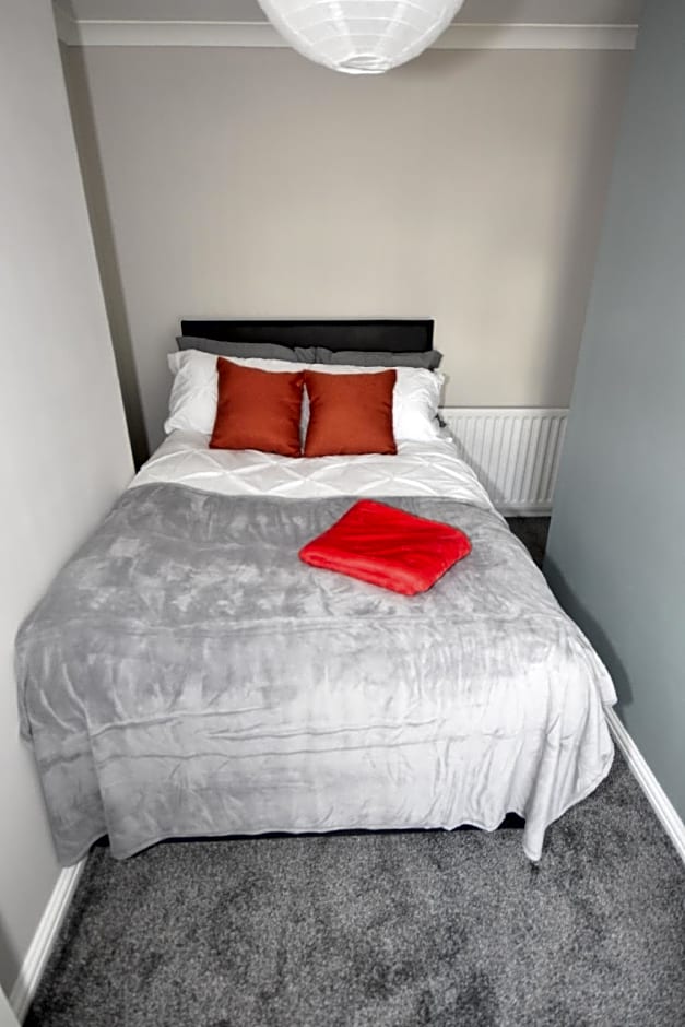 Townhouse @ 32 Penkhull New Road Stoke
