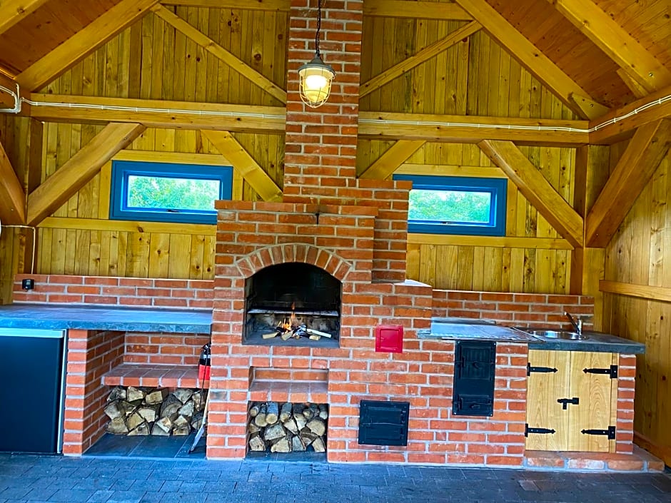 Bieszczadzkie Chatki - Willa Stasia