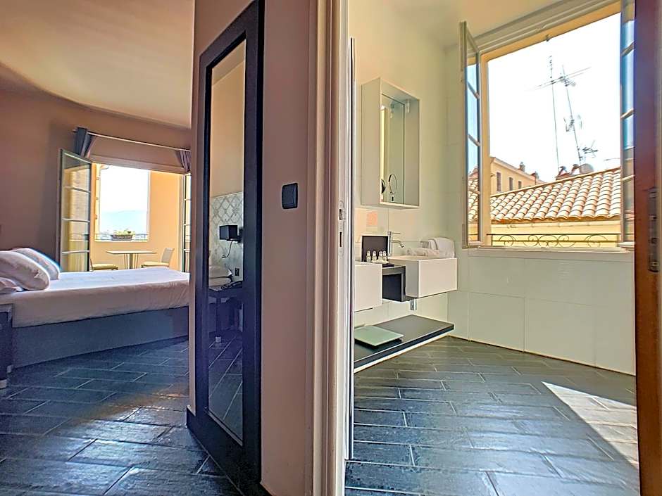 Hotel POZZO DI BORGO