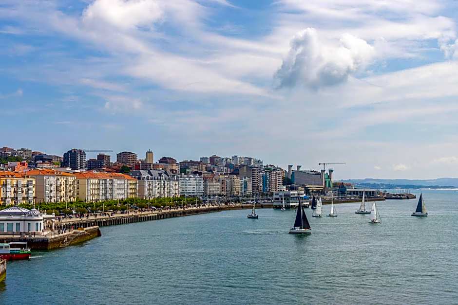 Sercotel El Balcón de la Bahía Suites