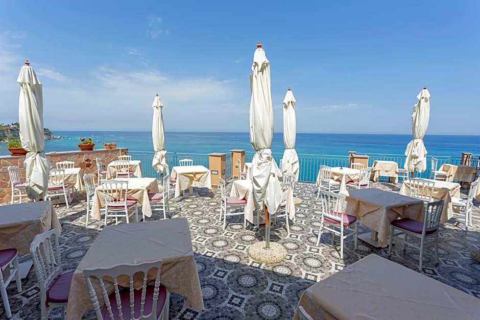 Hotel Terrazzo Sul Mare