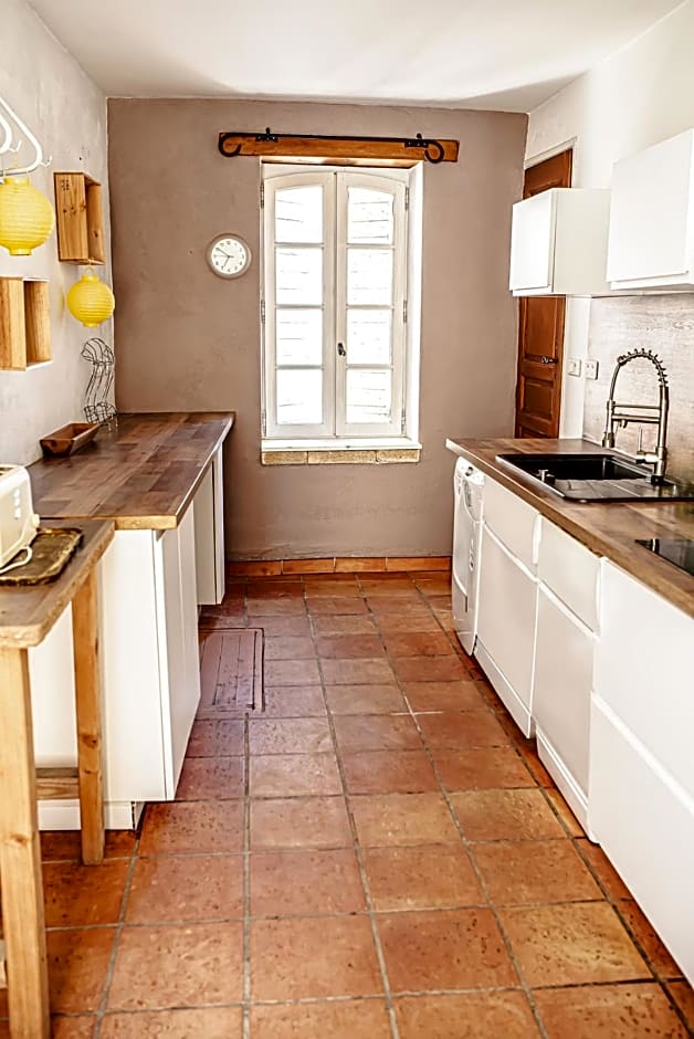 Maison Pegau, 2 chambres au centre de Châteauneuf-du-Pape PEGAU B&B