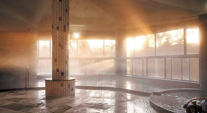 Kameyama Onsen Hotel