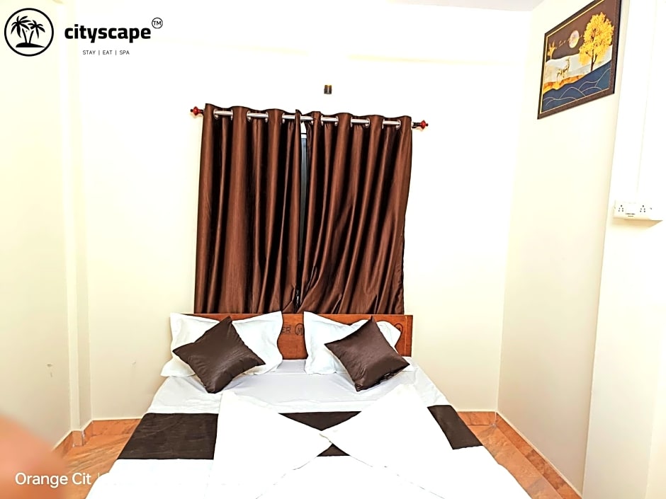 Hotel Orange Cityscape