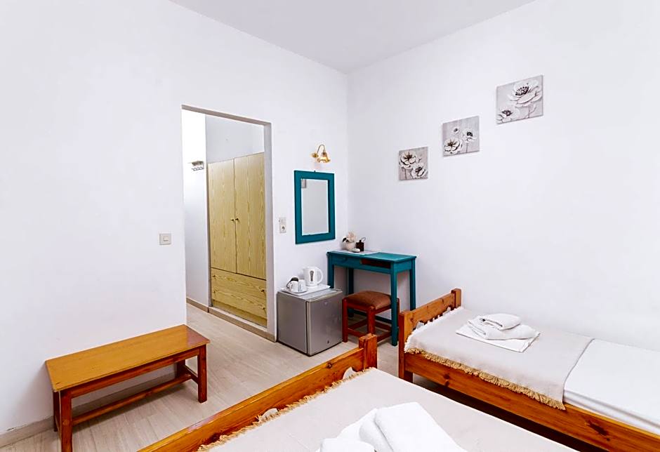 Eva Marina Hotel