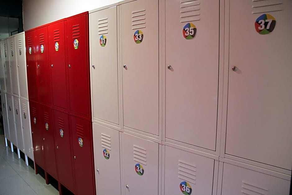 Alternative Creative Youth Hostel Barcelona