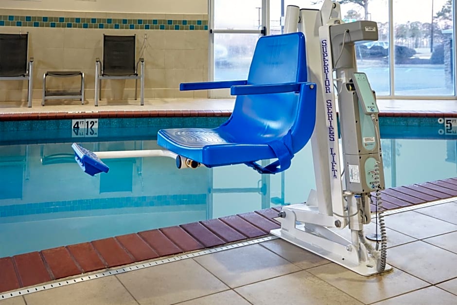 Holiday Inn Express Hotels- Hampton, an IHG Hotel