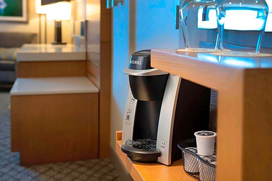 Delta Hotels by Marriott Seattle Everett