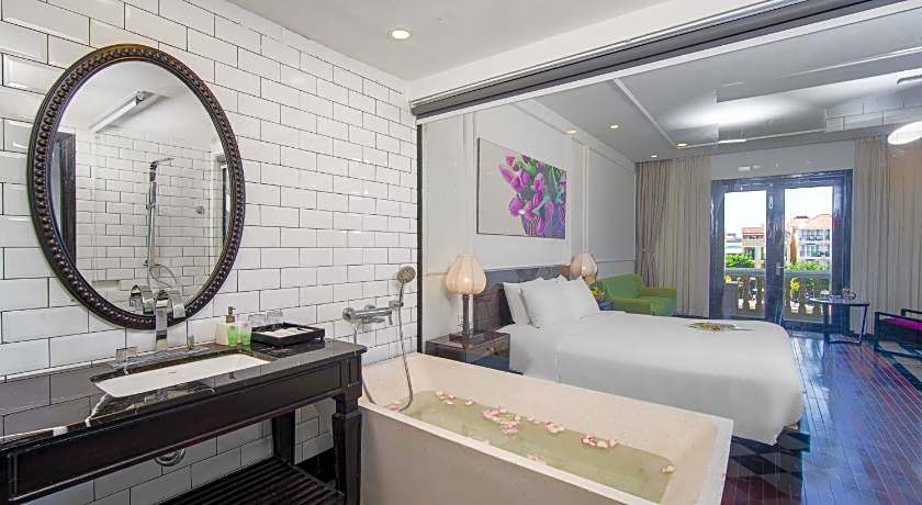 Thanh Binh Riverside Hotel