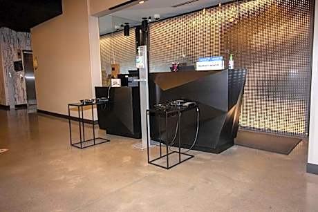 Aloft St. Louis Cortex