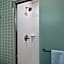 Home2 Suites By Hilton Tampa Usf Near Busch Gardens