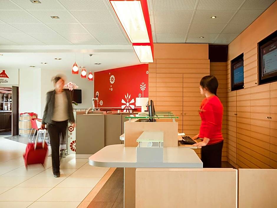 ibis Senlis