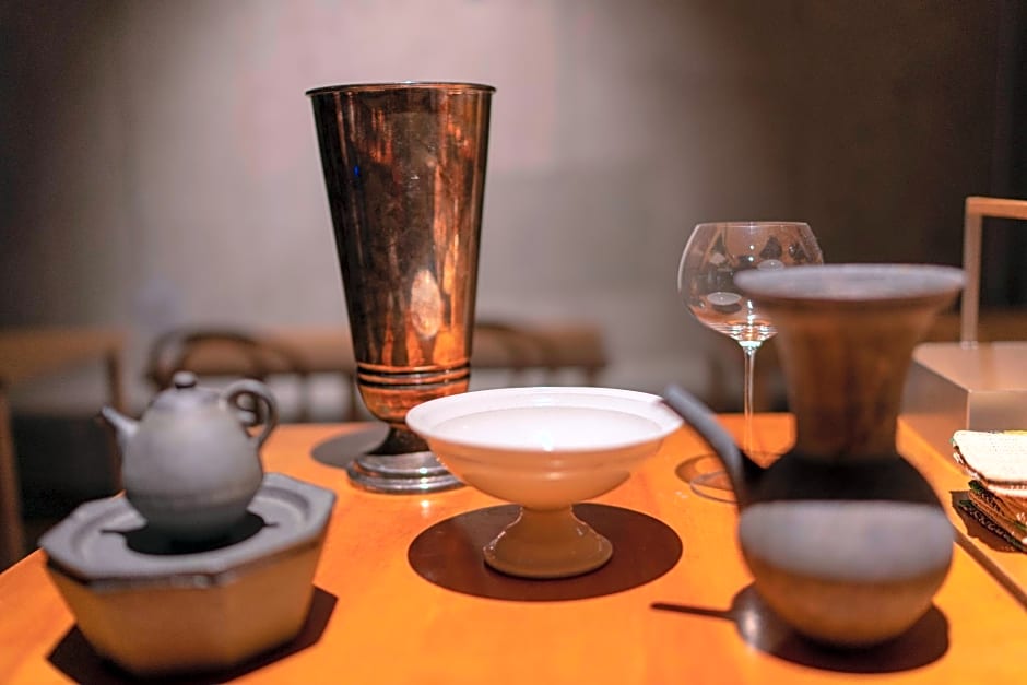 TSUGU Kyoto Sanjo by THE SHARE HOTELS