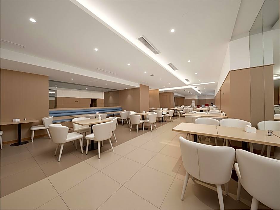 Jinjiang Inn Harbin Xidazhi Street Hexing Road Metro Station