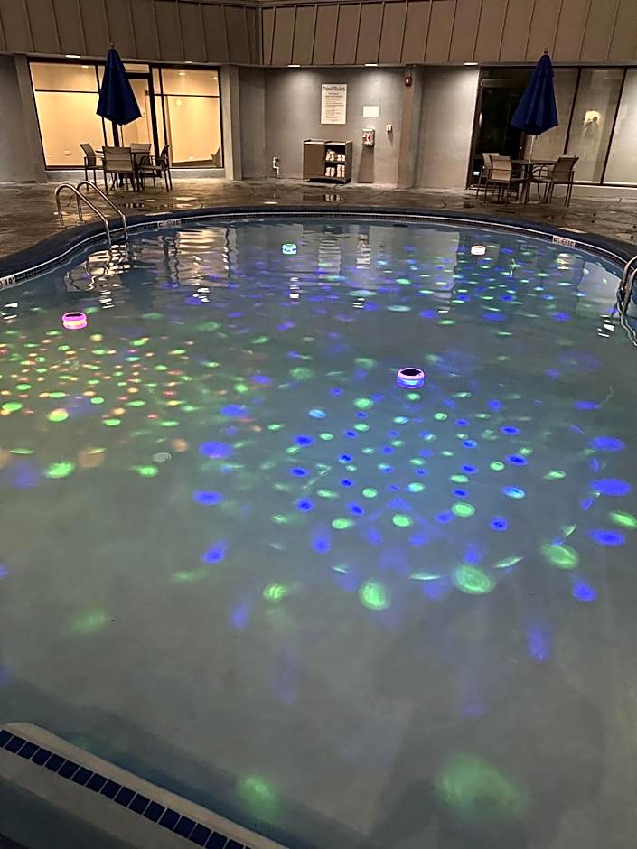 Holiday Inn Express Denver Central - North