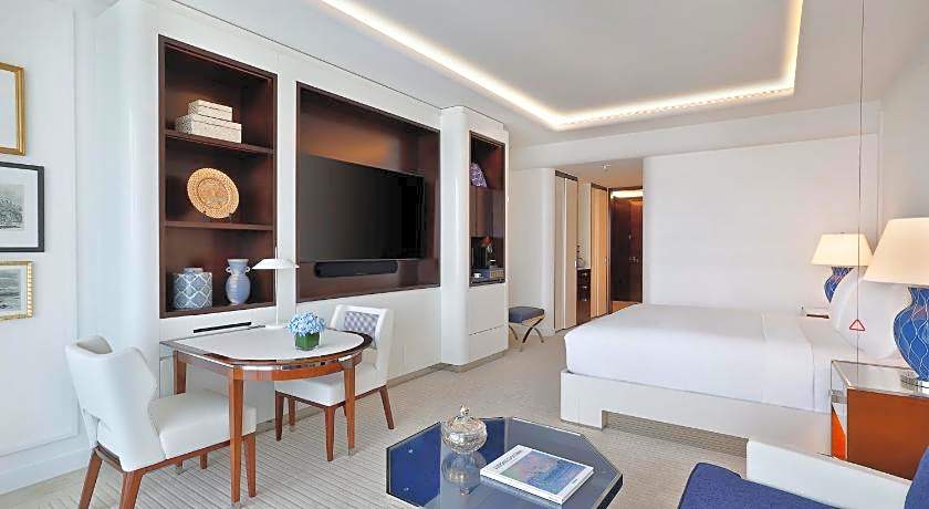 Waldorf Astoria By Hilton Lusail, Doha