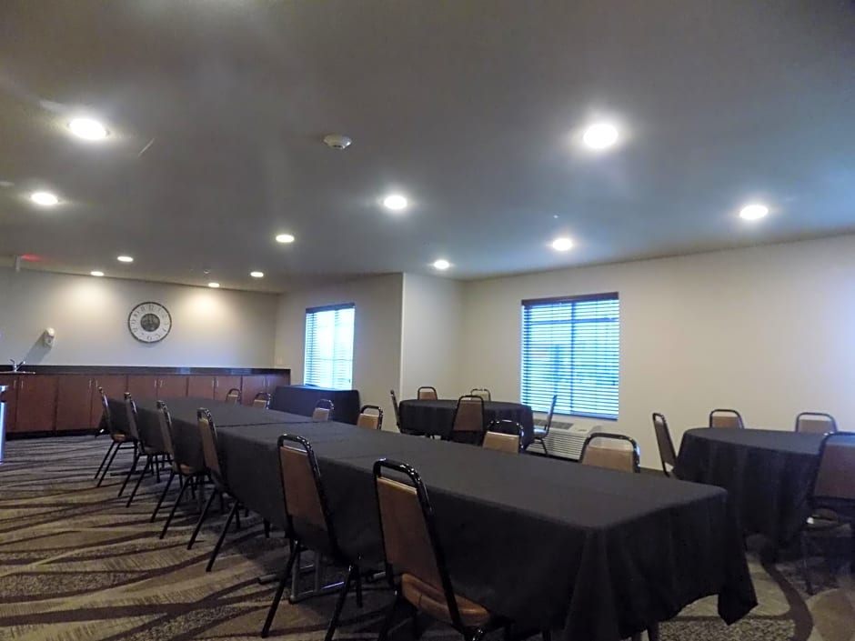 Cobblestone Hotel & Suites - Seward