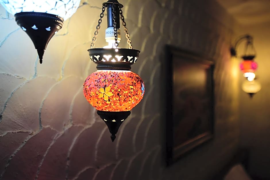 Cicerone Lodge Hotel