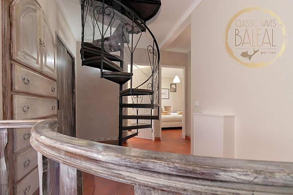 Baleal Classic Waves Guest House